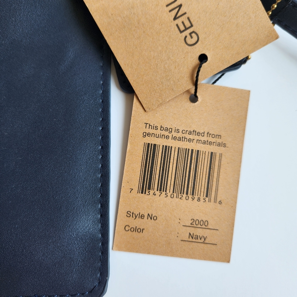 Savanna Genuine Leather Navy Wristlet Pouch Bag Zipper Soft New With Tags - Picture 3 of 15